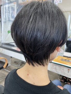 フレンズ 平岡店(friend's) 【札幌平岡　丸みショートカット】　五十嵐美穂