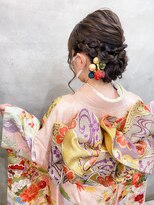 ブーミー(Bor mee)&nbsp;【Bormee】振袖で華やかなあみこみアレンジ＊