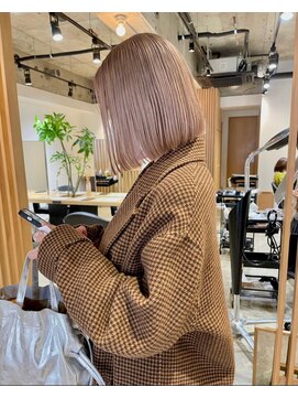 ガレージ バイ グリーン 原宿 表参道(Garage by green) 【loki】ボブ×ヌードベージュ