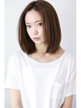 ヒート バイ アンカットラウンジ 渋谷(HEAT by UNCUT&LOUNGE) ツヤ色☆シンプルな大人ボブディ【HEAT by UNCUT&LOUNGE 渋谷】