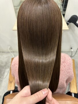 イオエ 岡本(ioe) 髪質改善/チェリーブラウン/モード/ダークアッシュ/イメチェン