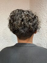 ハウル(Howl)&nbsp;波パーマ/ツイストスパイラル/センターパート