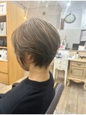 ハニーベージュまるみシルエット大人可愛い奥行きショートボブ
