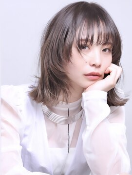 ピークアブー 銀座中央通り(PEEK-A-BOO) 切りっぱなしボブフェイスレイヤー顔周り似合わせイメチェン
