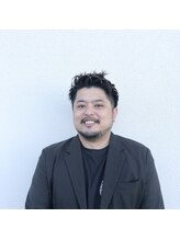 ミラーズバイフェイス(Miroirs by face) 屋良 朝貴