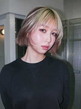 カシェル(cashel) フェイスフレーミング　夏デザインカラ　ボブ　顔まわりレイヤー