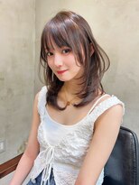 エイチ(H eitf) H【eitf】 原宿 表参道 アッシュブラウン/ミディアムレイヤー