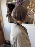 ショートボブ