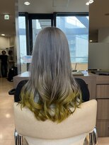 アウラ(AURA)&nbsp;グラデーションカラー裾カラーシルバーカラーイエローカラー