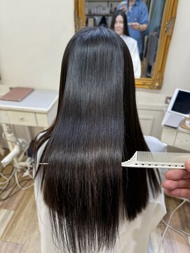 カシュカシュ(cache cache) 髪質改善縮毛矯正　酸性ストレート用賀