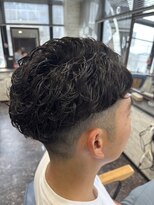 ルーツ(Roots)&nbsp;宮城リョウタ風メンズパーマ