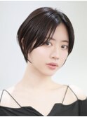 横浜西口顔周りレイヤーカットくびれヘア切りっぱなしボブ30代