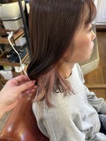 ロウスリー(Lowsly)&nbsp;柔らかいピンクがポイントのイヤリングカラー　30代　40代