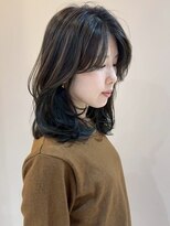 レジナヴィータ 栄(Reginavita)&nbsp;ミディアムレイヤー 髪質改善 顔周りレイヤー アッシュ 艶髪