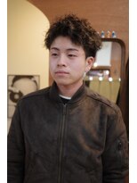 エディ(Edy)&nbsp;メンズパーマツイストスパイラルパーマ（ツイスパ）眉毛カット