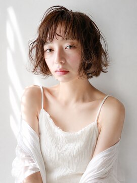 フリップビーアヴェダ(FLIP B AVEDA) 抜け感と柔らかさを楽しむ、ニュアンスボブパーマ
