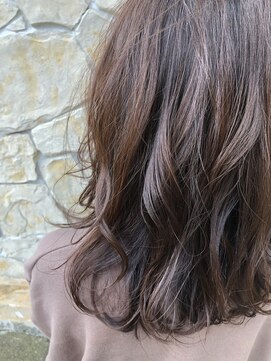 ヘアメイク ヴァロ(Hair Make VaLo) ピンクベージュ＋ミディアム