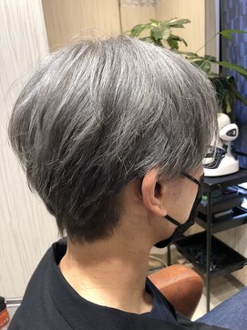 ビス リアン 川口店(Vis lien) ツーブロック/刈り上げ/ダブルカラー/センターパート