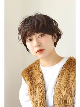 エクリ 麻布十番(equri) リラクシーウェーブショート