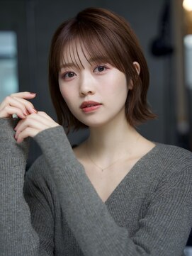 エインアンリー 表参道(AIN.ANLY.) 大人可愛い前髪あり耳掛け外ハネボブ20代30代40代