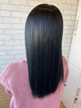 アイコニック 日進梅森台店(ICONIQ) 艶髪ストレート/ブラック