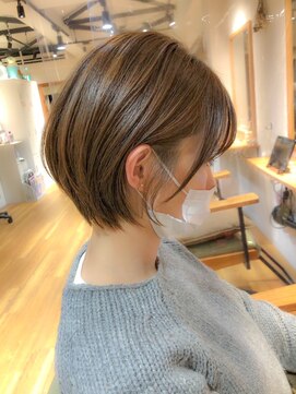 ロタ 吉祥寺(RoTa) 黒髪/ボブルフ/ネビージュ/小顔/ワンレン/スペインカール