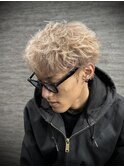 短髪男子/スパイキーショート
