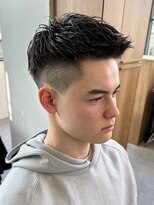 エルマーク 枚方(L-MARK)&nbsp;スキンフェード短髪バーバーアップバングツーブロック
