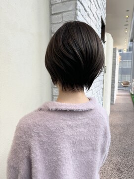 エルサフィロ ヨドヤバシ(el zafiro yodoyabashi) ショートボブ/前下がりショートボブ/20代30代40代50代60代