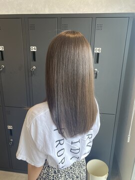 ホワイト(WHITE) 艶髪ストレート
