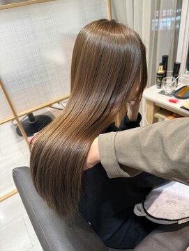 ジ オスカー(THE OSCAR) THE OSCAR齊藤/人気の水光カラー［オリーブベージュ］