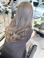 サンクマーケット 渋谷(cinq MARKET)&nbsp;渋谷ブリーチカラーミルクティーグレージュ30代