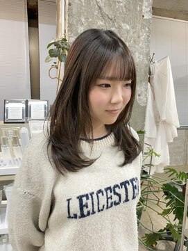 リラクオーレ 三宮 元町(LIRA CUORE) レイヤーカット