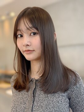 アトロ(Atoro) 梅田/レイヤー/透明感カラー