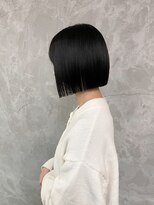 ウシワカマルイースト(ushiwakamaru East)&nbsp;切りっぱなしボブ