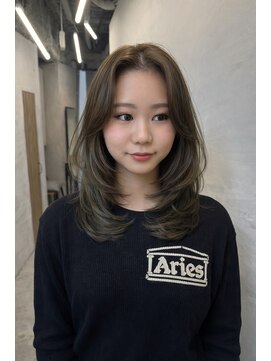 ジーナ 池袋(Zina) ハッシュカット　髪質改善　バタフライカット　zina池袋小林優