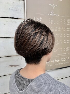 アペゼ(Apaiser) SHADOW ROOTS