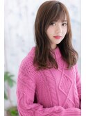 毛先カールで女子力UP♪くせ毛風愛されセミディ
