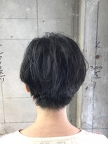 オッソ(OSSO)&nbsp;ニュアンスカールショート_外ハネボブネオウルフ