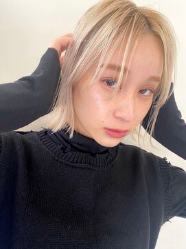 ベター(better) ホワイトブロンド 外ハネボブ