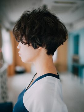 ナウラ(Naurra) サイドパートなショート/20代/30代/40代/水島/倉敷