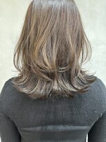 キチ(kichi.)&nbsp;[kichi.] レイヤーミディアム×カーキベージュ