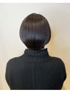 タヤ 東急百貨店吉祥寺店(TAYA) 20代30代40代大人髪質改善小顔ひし形ハンサムショート