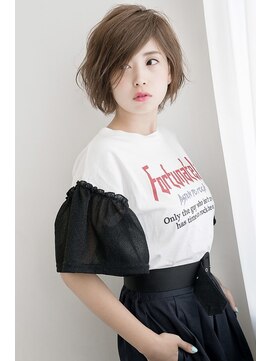 フレーム 博多店(FRAME) 【FRAME】フェミニンショートボブ