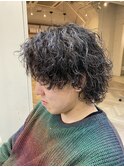 《tomi》ミディアムウルフ×波巻きスパイラル