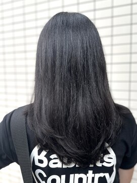 ラウレア(LAULEA) レイヤーカット/韓国ヘア/カットカラー/バイカルテ/表参道カット