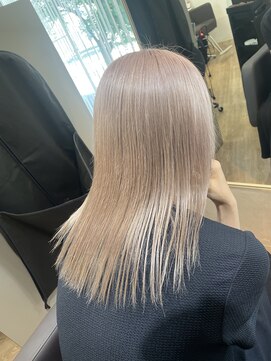 ジエクト ヴィシア(The Ect VIXIA) ミルクティーカラー/ホワイトベージュ/ホワイトブロンド