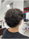 波巻きパーマショートネープ黒髪マッシュセンターパート仙台