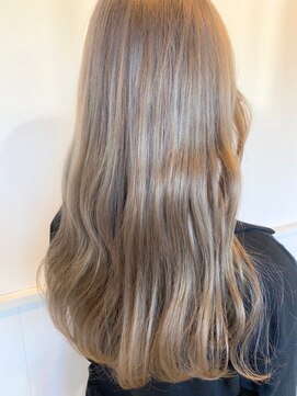 TJ天気予報 3t 日進店 セミロング/ミルクティーベージュ/透明感/艶髪