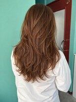 モルト 麻生(molt)&nbsp;海外風　韓国風　ハイレイヤーカット　ウォームブラウン
